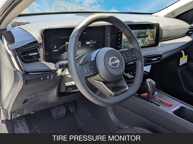 2025 Nissan Kicks SR 2025 Nissan Kicks SR