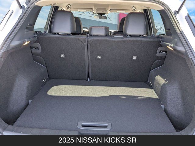 2025 Nissan Kicks SR 2025 Nissan Kicks SR