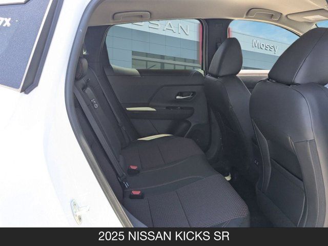 2025 Nissan Kicks SR 2025 Nissan Kicks SR