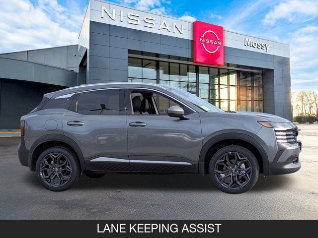 2025 Nissan Kicks SR 2025 Nissan Kicks SR