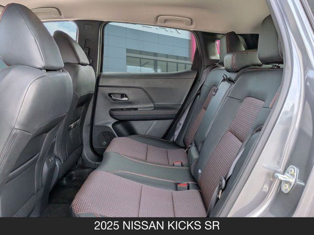 2025 Nissan Kicks SR 2025 Nissan Kicks SR