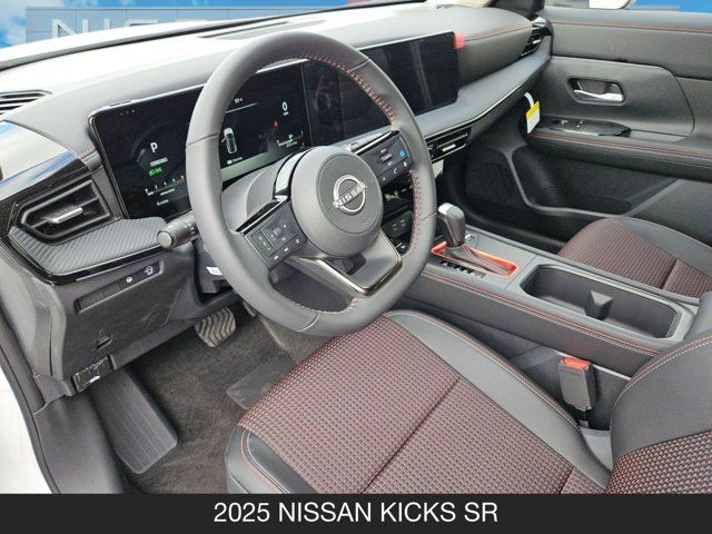2025 Nissan Kicks SR 2025 Nissan Kicks SR
