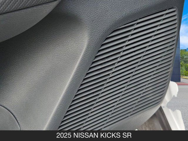 2025 Nissan Kicks SR 2025 Nissan Kicks SR