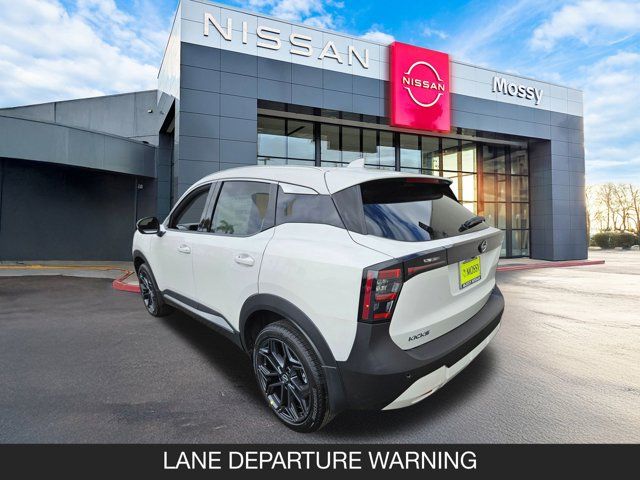 2025 Nissan Kicks SR 2025 Nissan Kicks SR