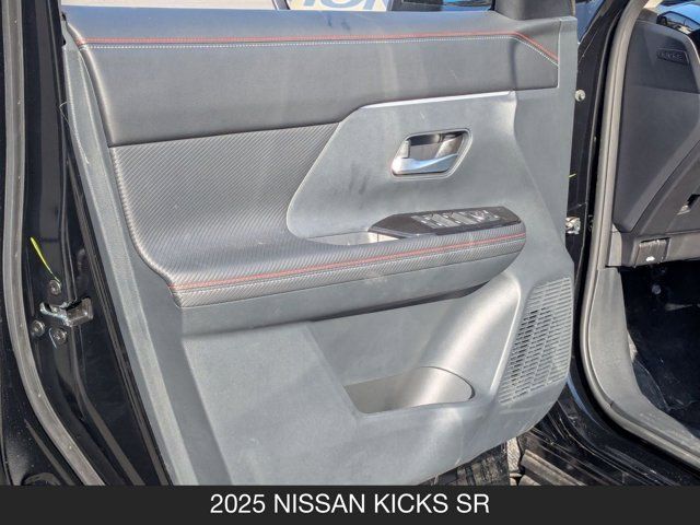 2025 Nissan Kicks SR 2025 Nissan Kicks SR