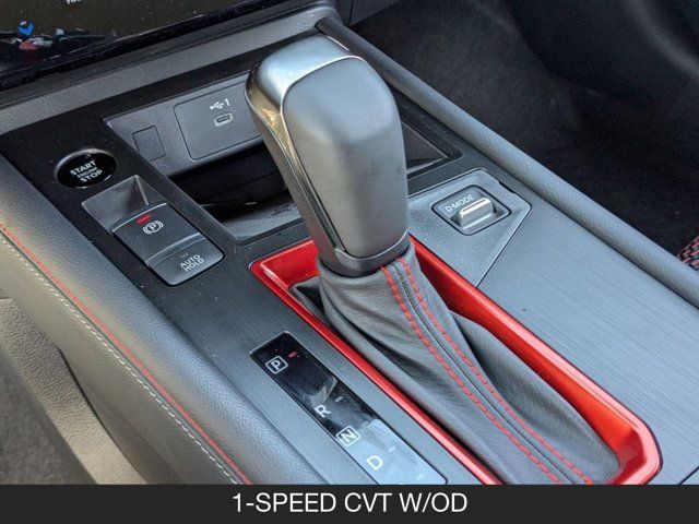 2025 Nissan Kicks SR 2025 Nissan Kicks SR