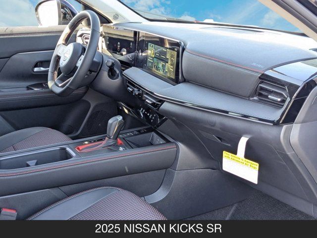 2025 Nissan Kicks SR 2025 Nissan Kicks SR