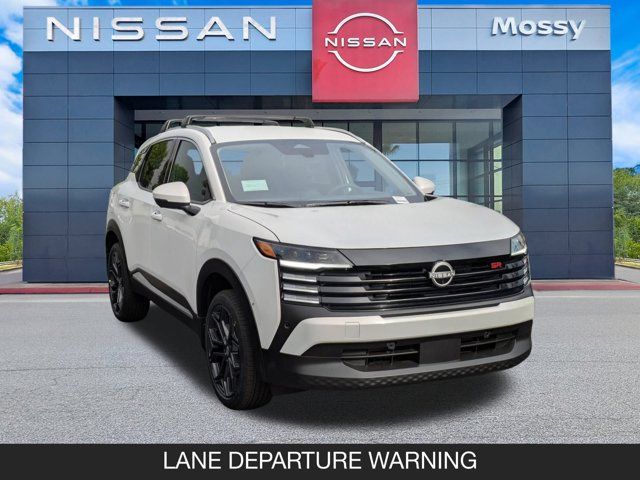 2025 Nissan Kicks SR 2025 Nissan Kicks SR