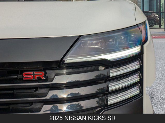 2025 Nissan Kicks SR 2025 Nissan Kicks SR