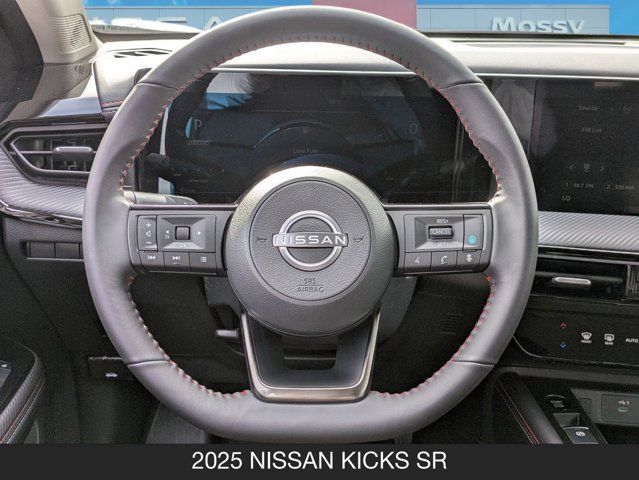 2025 Nissan Kicks SR 2025 Nissan Kicks SR