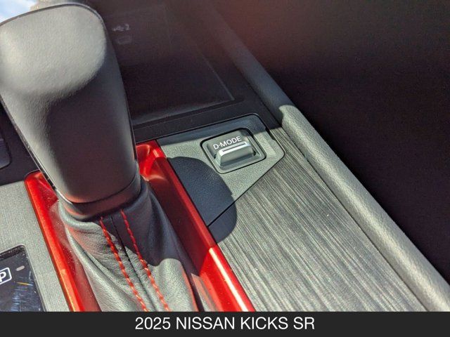 2025 Nissan Kicks SR 2025 Nissan Kicks SR