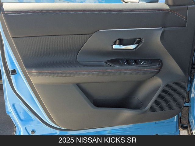 2025 Nissan Kicks SR 2025 Nissan Kicks SR