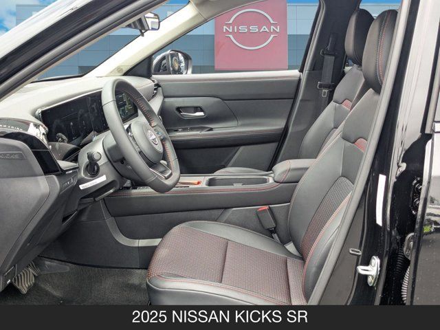 2025 Nissan Kicks SR 2025 Nissan Kicks SR