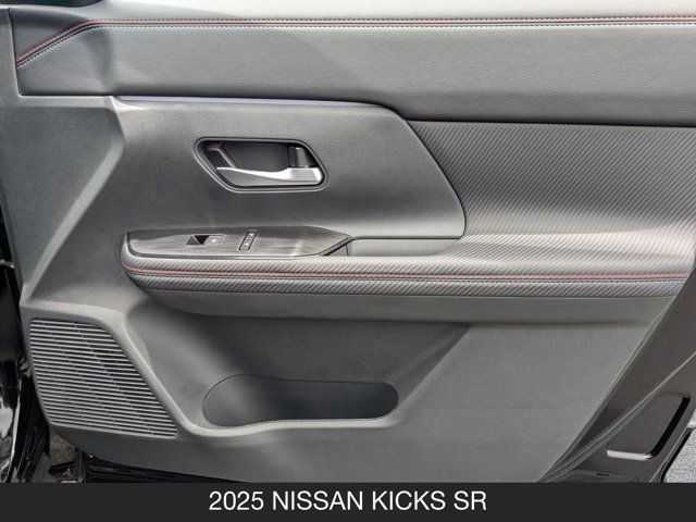 2025 Nissan Kicks SR 2025 Nissan Kicks SR