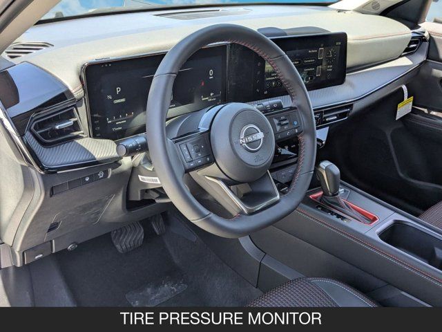 2025 Nissan Kicks SR 2025 Nissan Kicks SR