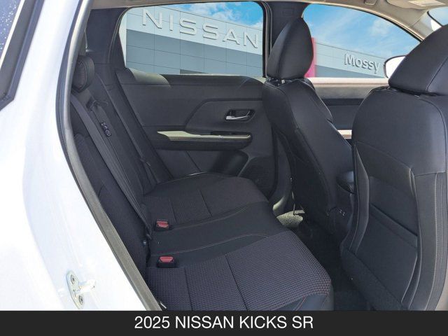 2025 Nissan Kicks SR 2025 Nissan Kicks SR