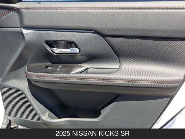 2025 Nissan Kicks SR 2025 Nissan Kicks SR