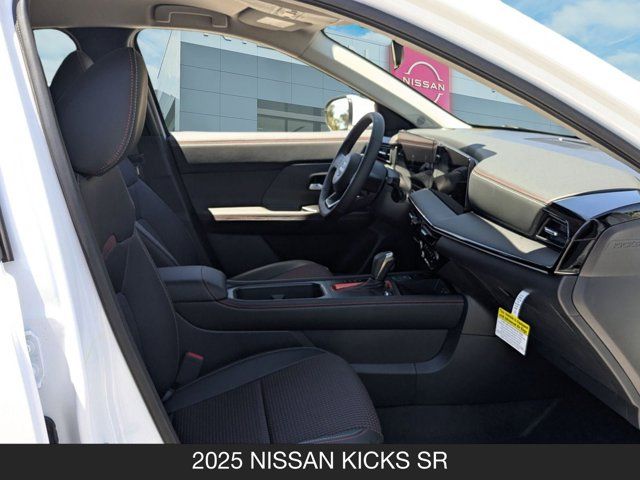 2025 Nissan Kicks SR 2025 Nissan Kicks SR