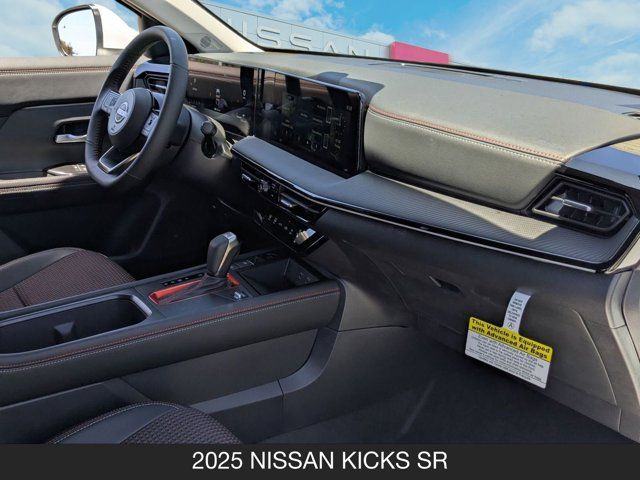 2025 Nissan Kicks SR 2025 Nissan Kicks SR