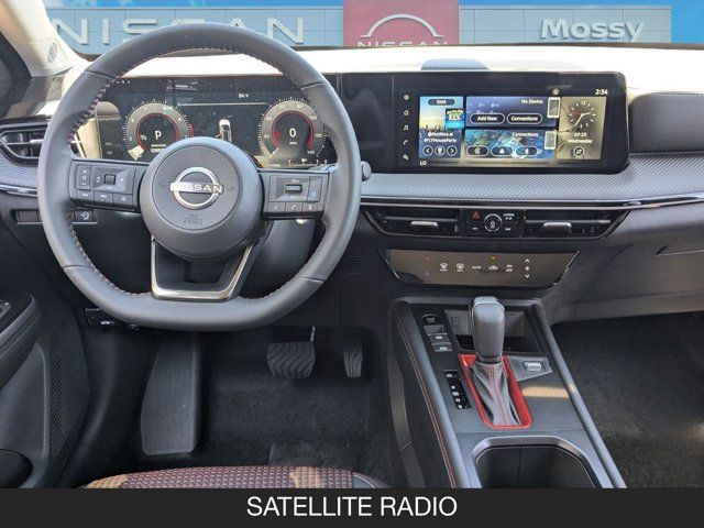 2025 Nissan Kicks SR 2025 Nissan Kicks SR