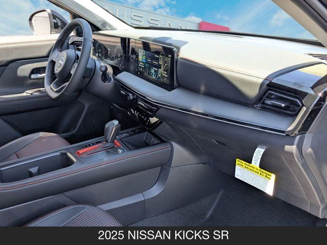 2025 Nissan Kicks SR 2025 Nissan Kicks SR