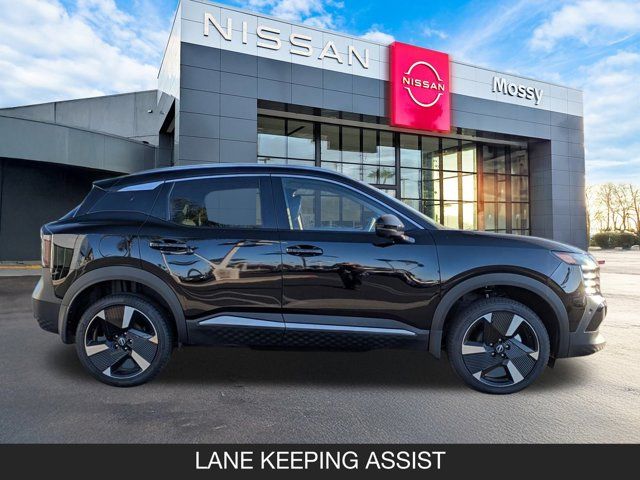 2025 Nissan Kicks SR 2025 Nissan Kicks SR