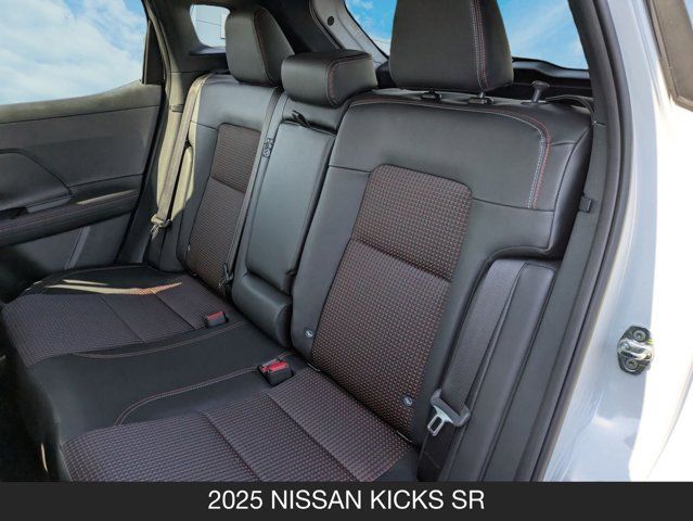 2025 Nissan Kicks SR 2025 Nissan Kicks SR