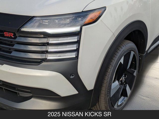 2025 Nissan Kicks SR 2025 Nissan Kicks SR