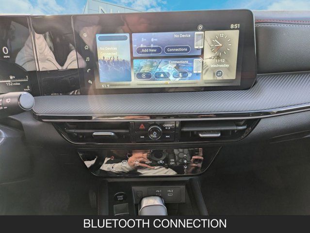 2025 Nissan Kicks SR 2025 Nissan Kicks SR