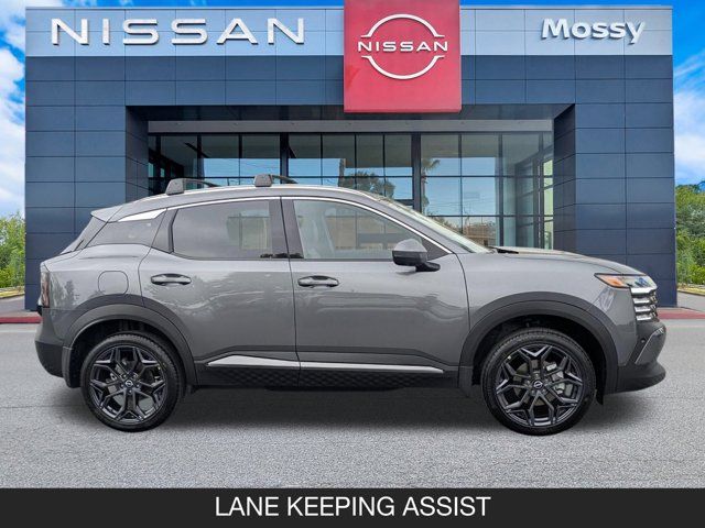 2025 Nissan Kicks SR 2025 Nissan Kicks SR