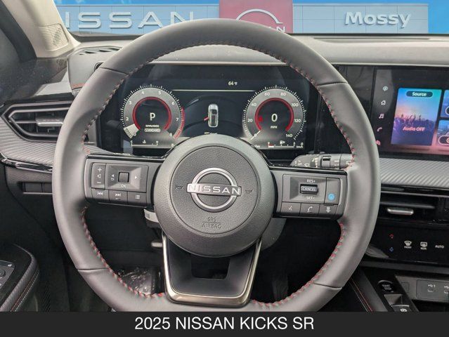2025 Nissan Kicks SR 2025 Nissan Kicks SR