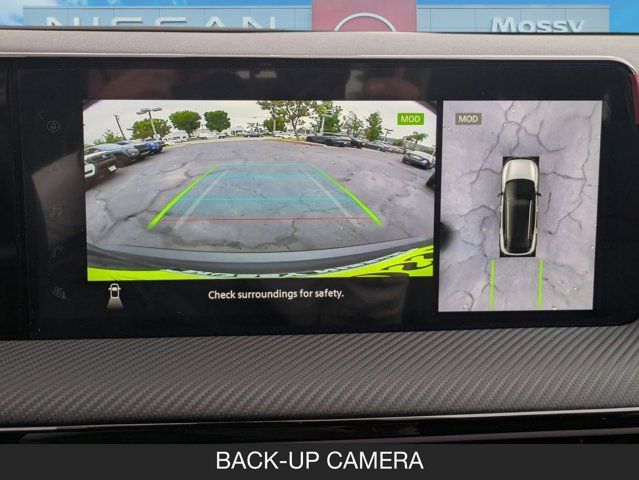 2025 Nissan Kicks SR 2025 Nissan Kicks SR