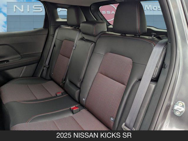 2025 Nissan Kicks SR 2025 Nissan Kicks SR