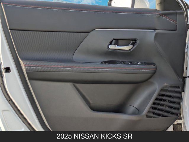 2025 Nissan Kicks SR 2025 Nissan Kicks SR