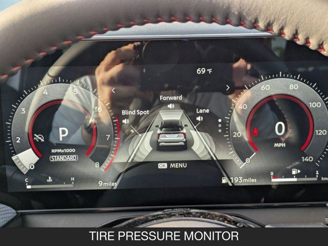 2025 Nissan Kicks SR 2025 Nissan Kicks SR