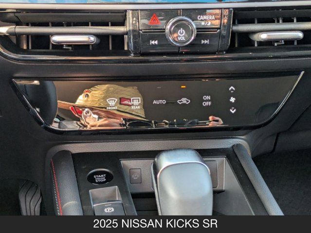 2025 Nissan Kicks SR 2025 Nissan Kicks SR