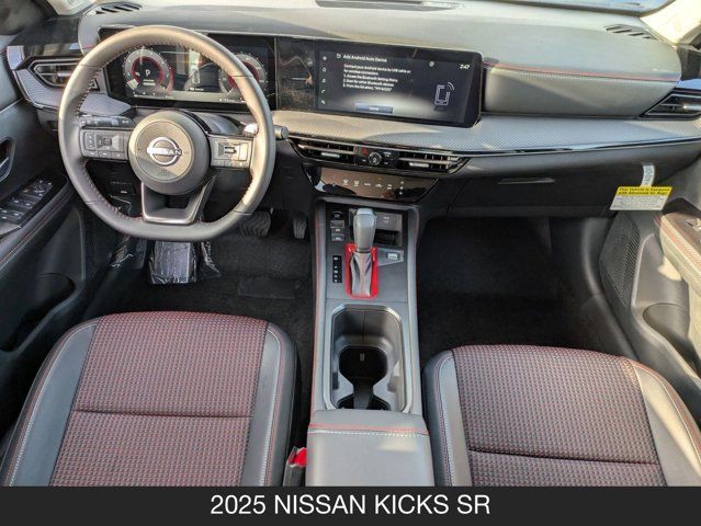 2025 Nissan Kicks SR 2025 Nissan Kicks SR