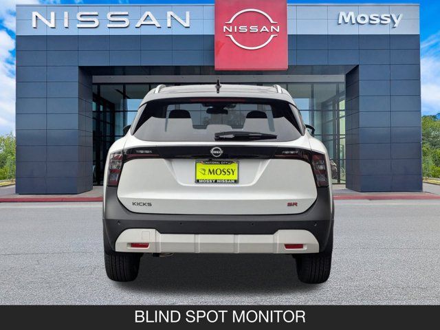2025 Nissan Kicks SR 2025 Nissan Kicks SR