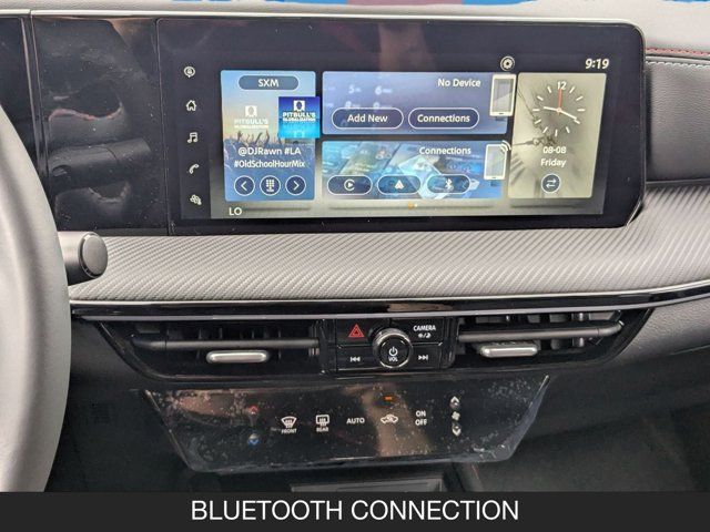 2025 Nissan Kicks SR 2025 Nissan Kicks SR