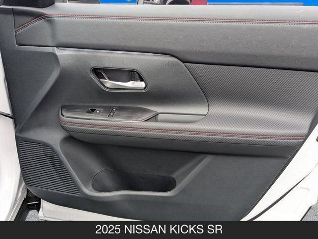 2025 Nissan Kicks SR 2025 Nissan Kicks SR