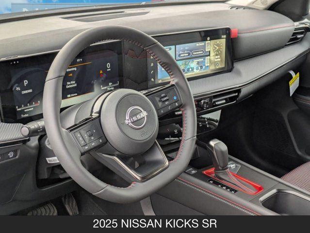 2025 Nissan Kicks SR 2025 Nissan Kicks SR