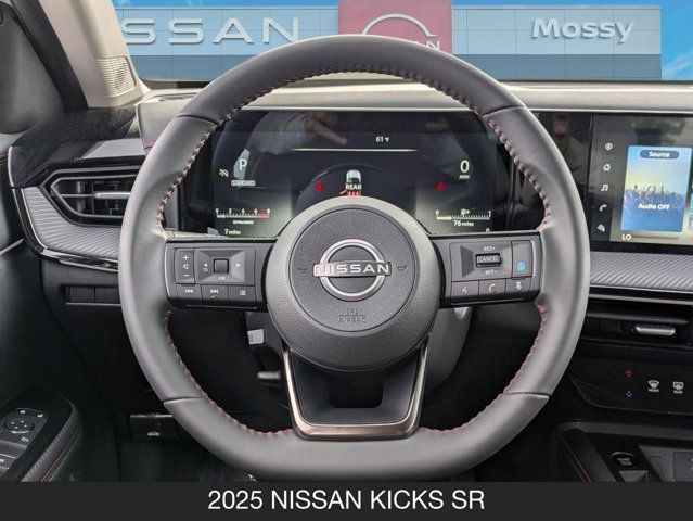 2025 Nissan Kicks SR 2025 Nissan Kicks SR