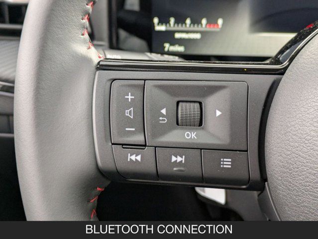 2025 Nissan Kicks SR 2025 Nissan Kicks SR