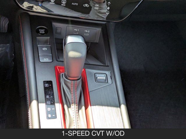 2025 Nissan Kicks SR 2025 Nissan Kicks SR