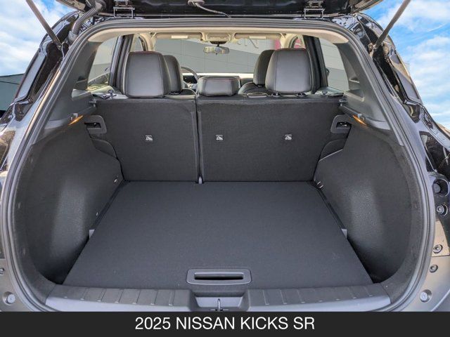 2025 Nissan Kicks SR 2025 Nissan Kicks SR