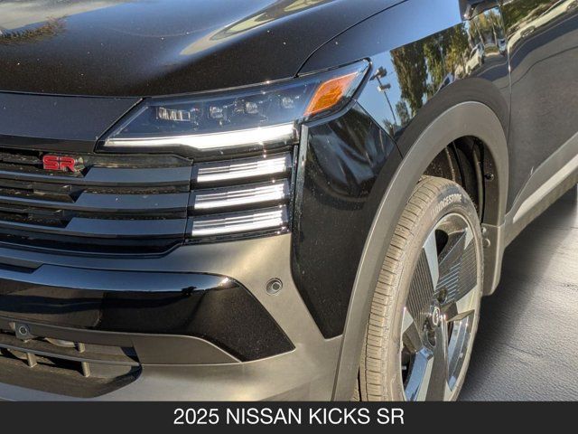 2025 Nissan Kicks SR 2025 Nissan Kicks SR