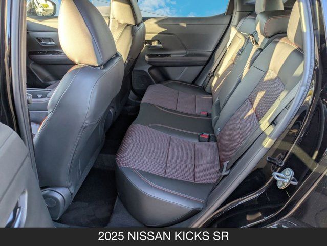 2025 Nissan Kicks SR 2025 Nissan Kicks SR