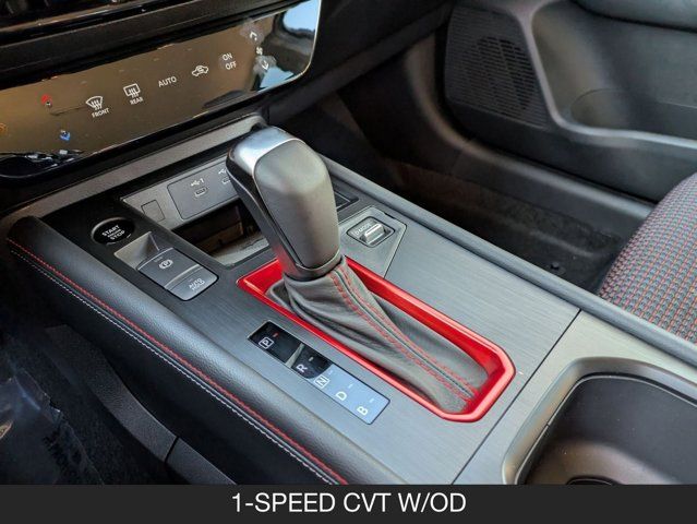 2025 Nissan Kicks SR 2025 Nissan Kicks SR