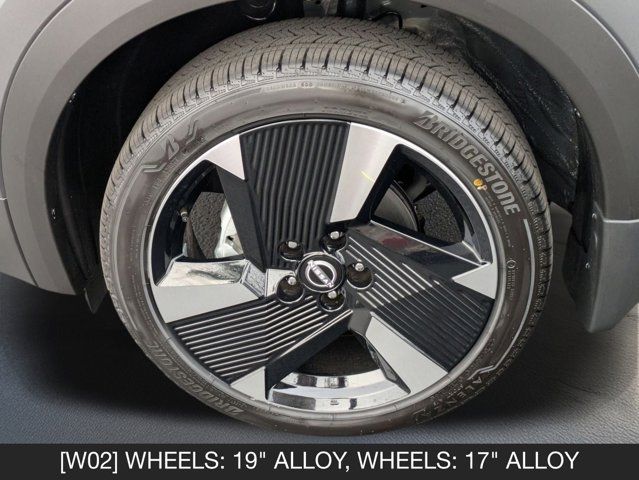 2025 Nissan Kicks SR 2025 Nissan Kicks SR