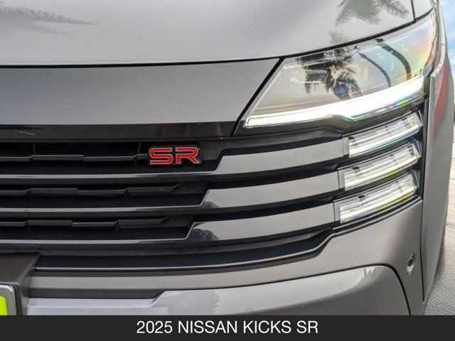 2025 Nissan Kicks SR 2025 Nissan Kicks SR